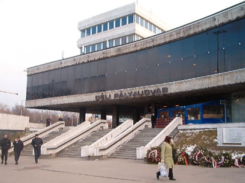 Array Budapest Déli pályaudvar